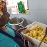 Enchentes no RS: central de abastecimento atenderá cozinhas solidárias