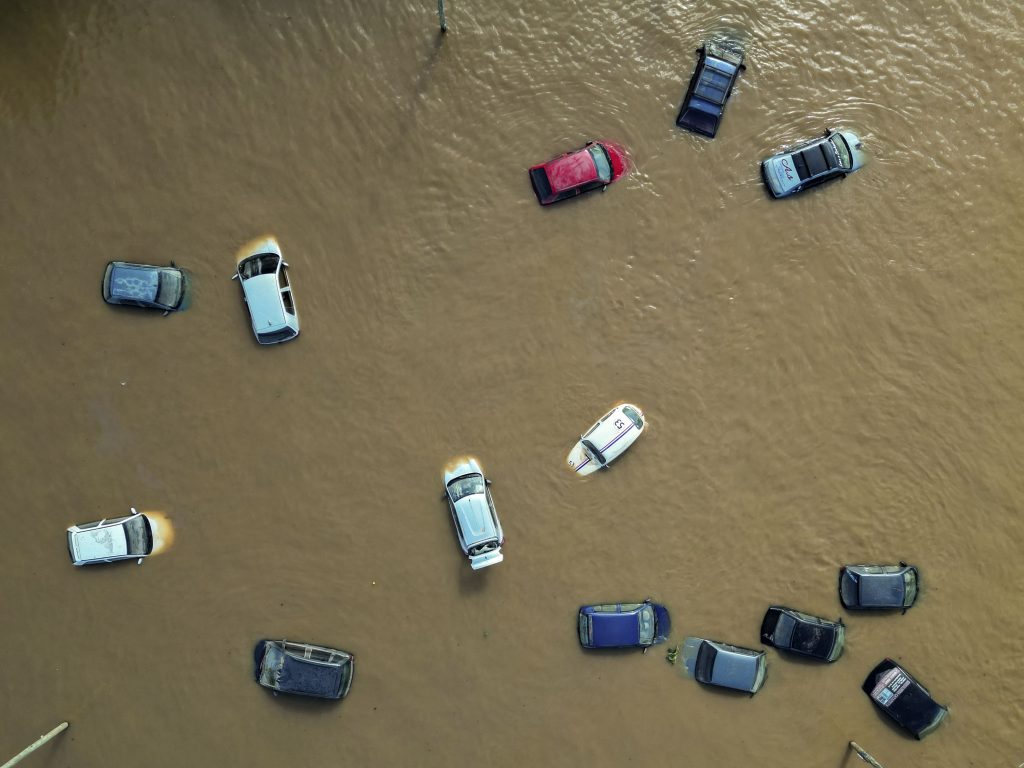 Chuva aumenta na Metade Norte e enchentes pioram no Sul gaúcho
