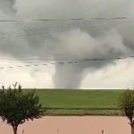 Tornado no Rio Grande do Sul em meio ao desastre da chuva