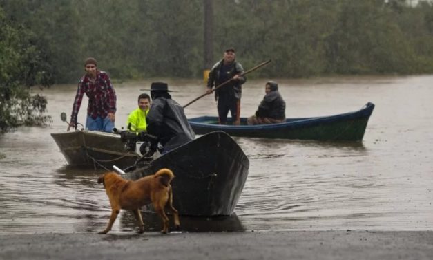 Vale do Sinos enfrenta maior enchente desde 1965