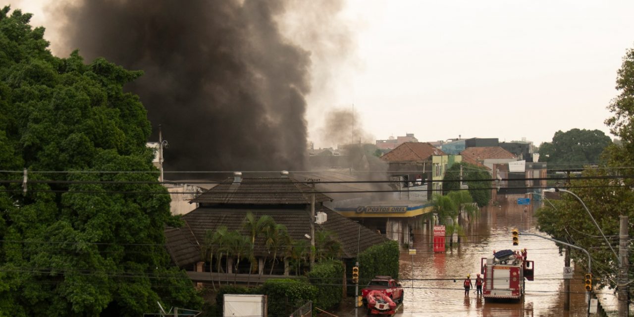 <span class="entry-title-primary">Porto Alegre, uma zona de guerra</span> <h2 class="entry-subtitle">MetSul Meteorologia conta a história do dia 4 de maio de 2024 em Porto Alegre com depoimentos e imagens do que testemunhou nas ruas </h2>