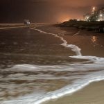 Ressaca do mar atinge o litoral do Rio Grande do Sul ao Rio de Janeiro