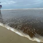 Ressaca do mar no litoral do Rio Grande do Sul completa cinco dias
