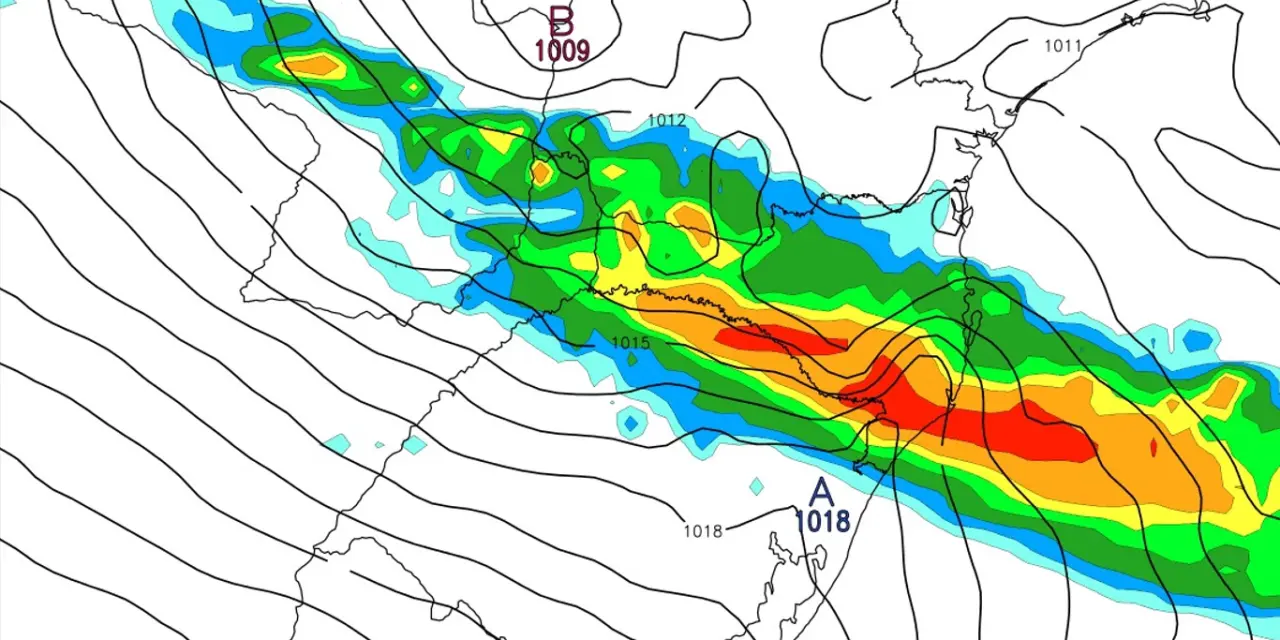 <span class="entry-title-primary">Frente fria avança com chuva nesta segunda por RS, SC e PR</span> <h2 class="entry-subtitle">Frente fria muda o tempo em grande parte do Sul do Brasil nesta segunda com queda acentuda da temperatura no Rio Grande do Sul </h2>