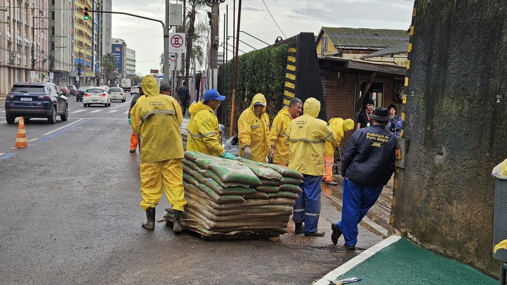 Nível do Guaíba recua depois de rápida elevação com vento Sul