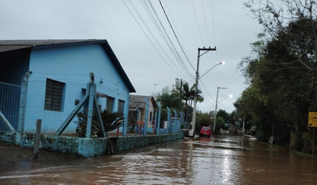 Rio dos Sinos começa a estabilizar na região do vale
