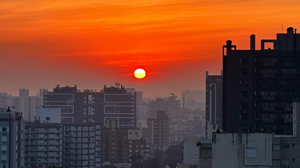 Calor de 30ºC pelo segundo dia; veja como fica o tempo amanhã