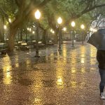 Chuva, garoa, vento e frio em dia típico de inverno