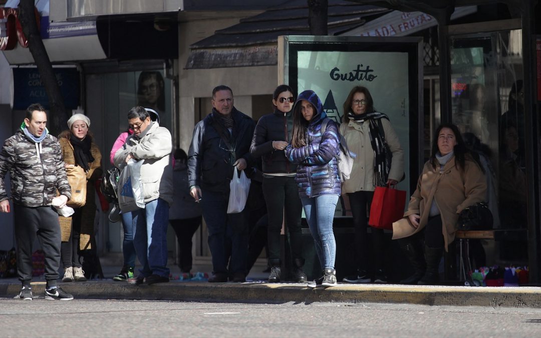 Veja em números por que o frio em Buenos Aires impressiona neste mês Buenos Aires enfrenta um mês de julho muito mais frio do que o normal e os números mostram a excepcionalidade