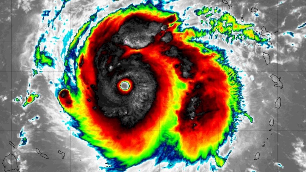 Monstro no Caribe: Beryl é furacão categoria 5 mais precoce da história