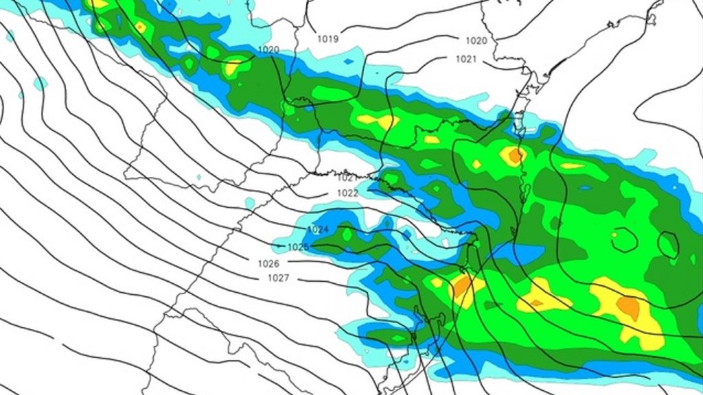 Frente fria se desloca e provoca chuva no RS, SC, PR, MS, SP e RJ