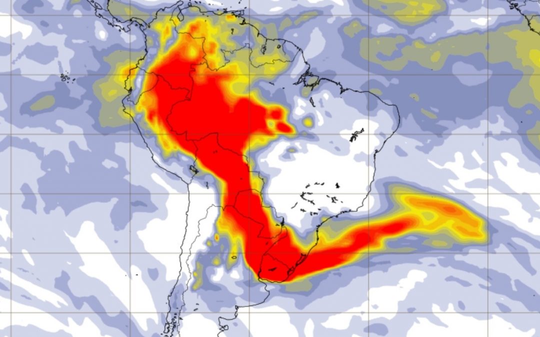 Chuva preta pode atingir o Rio Grande do Sul neste fim de semana Chuva preta pode acompanhar a passagem de uma frente fria pelo Rio Grande do Sul com muita fumaça concentrada sobre o estado