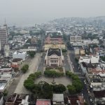 Fumaça afeta voos e traz qualidade do ar perigosa no Norte do Brasil