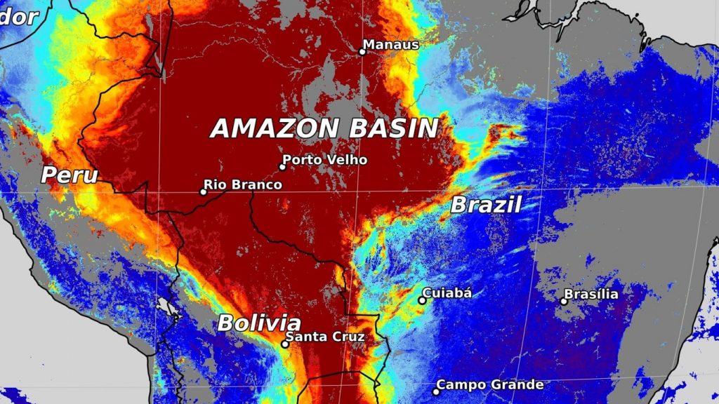 Satélite mostra aumento da fumaça e deslocamento para o Sul do Brasil