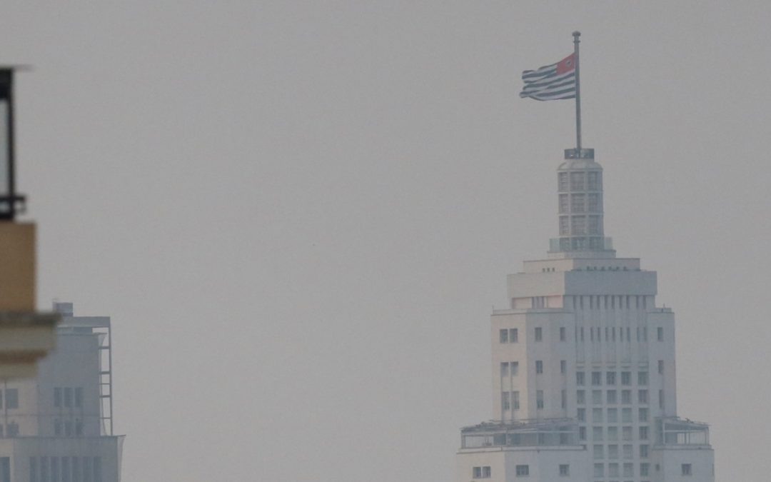 Fotos: fumaça transforma a paisagem de São Paulo Veja em fotos como a fumaça das queimadas mudou a paisagem da cidade de São Paulo e piorou muito a qualidade do ar