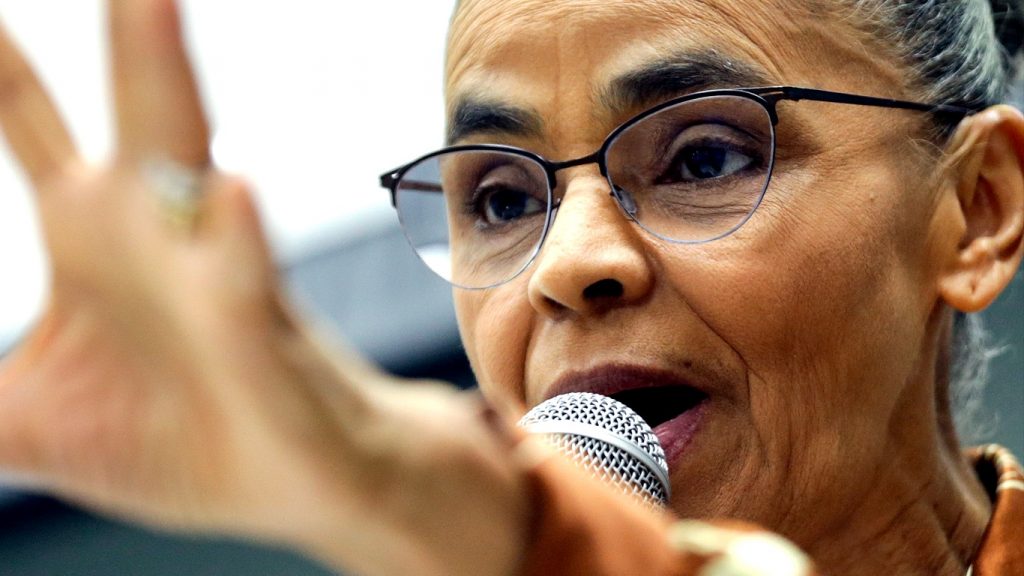 Brasil em chamas: Marina Silva denuncia “terrorismo” na onda de fogo