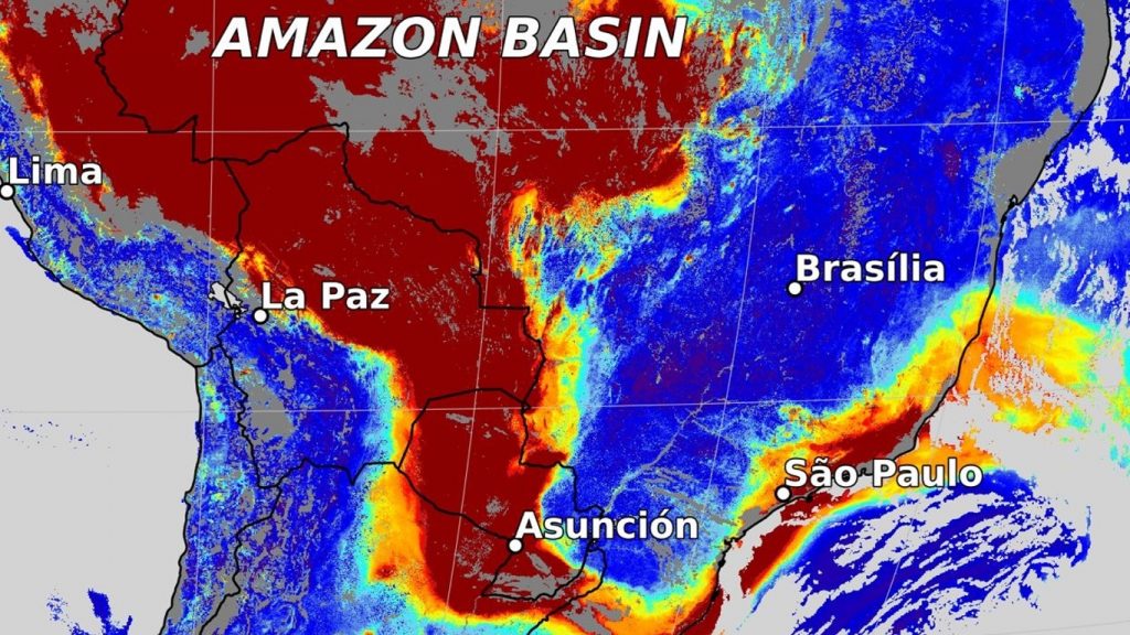 Satélite mostra como a fumaça percorre milhares de quilômetros no Brasil