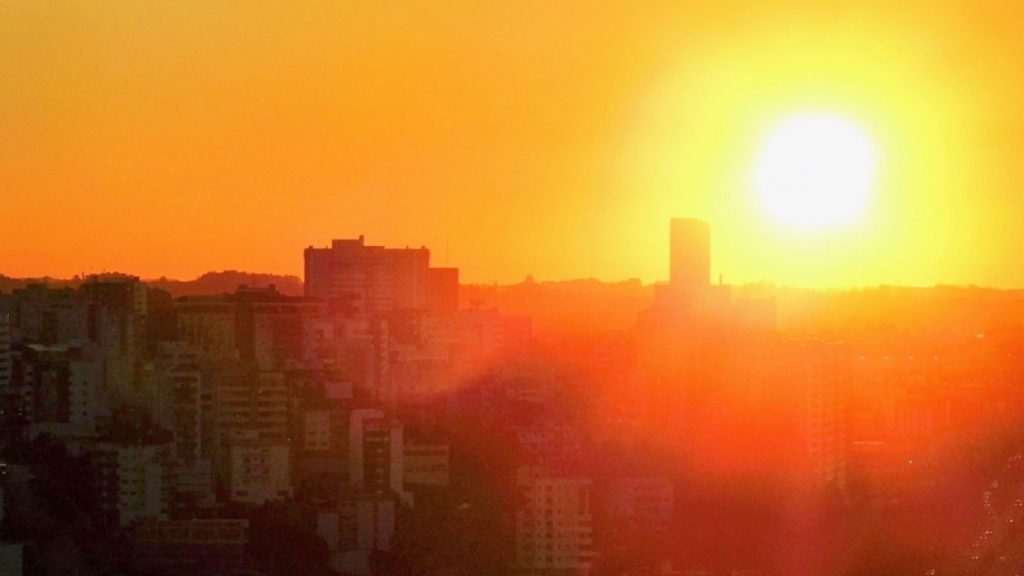 Dias de forte calor antecedem episódio de chuva e tempestades