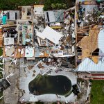 Novas imagens mostram praias devastadas pelo furacão na Flórida