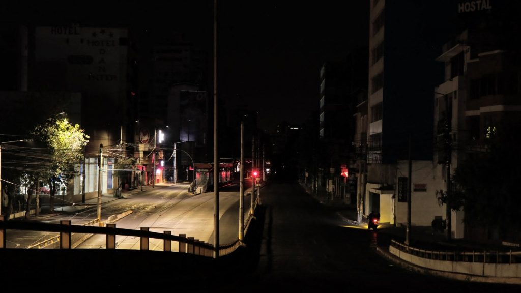 A capital na América do Sul que está às escuras porque não chove