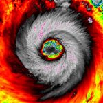 Supertufão de quase 300 km/h atinge força rara antes de castigar Taiwan