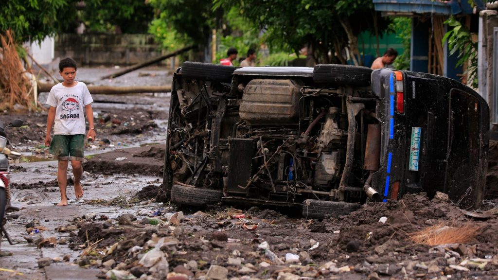 Tufão é quinto ciclone em menos de um mês a atingir as Filipinas