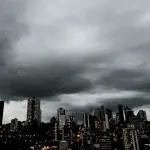 Chuva e vento a caminho da Grande Porto Alegre