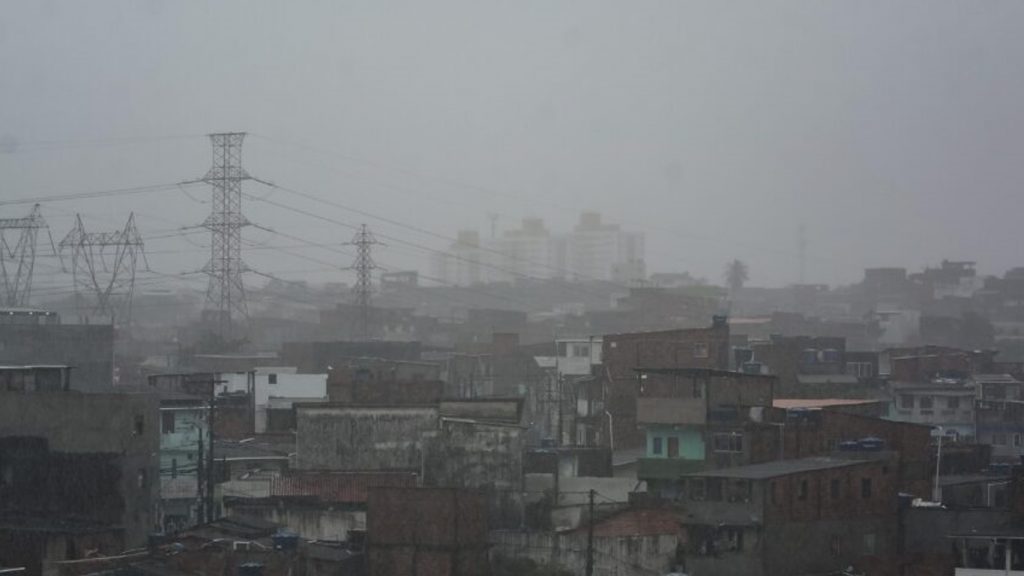 O que esperar do tempo em Salvador após chuva de mais de um mês
