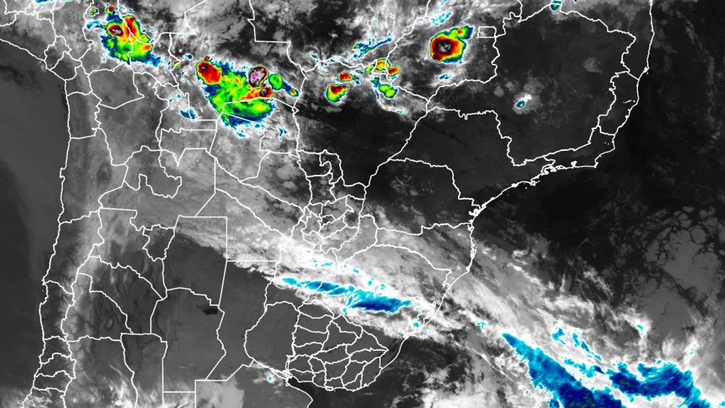 Frente fria avança pelo Sul nesta terça e atinge São Paulo ainda hoje