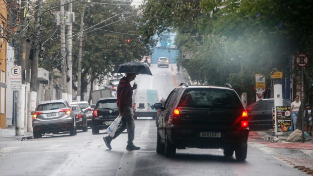 Onde chove mais e menos no fim de semana no Sudeste do Brasil