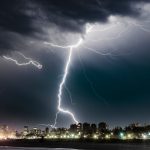 Frente fria trará perigosa onda de tempestades no começo de dezembro