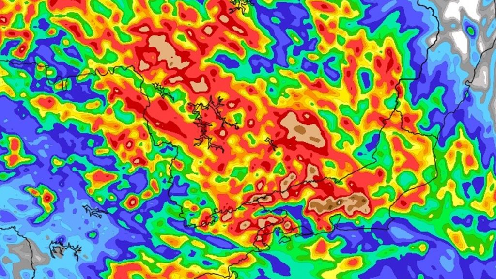 Cresce o risco de chuva intensa em Minas Gerais e no Rio de Janeiro