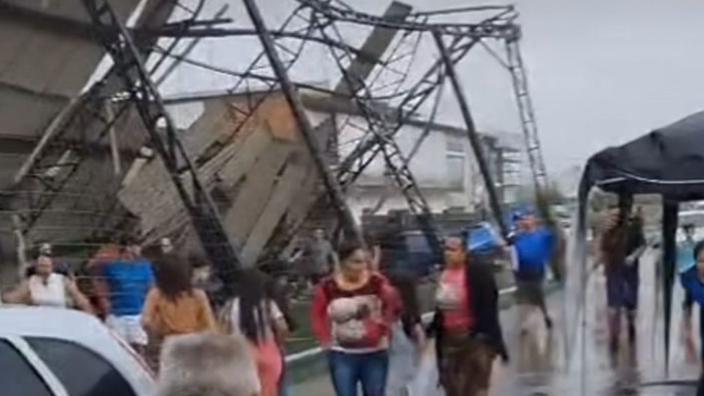 Vento intenso do ciclone causa desabamento e deixa feridos em Butiá