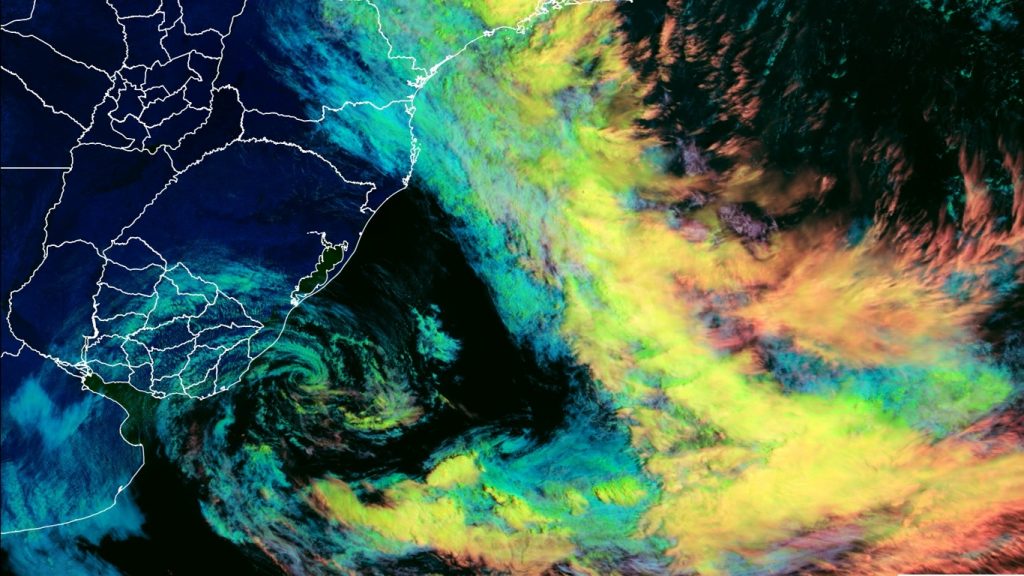 Por que essa imagem de satélite é incomum no fim do ano?