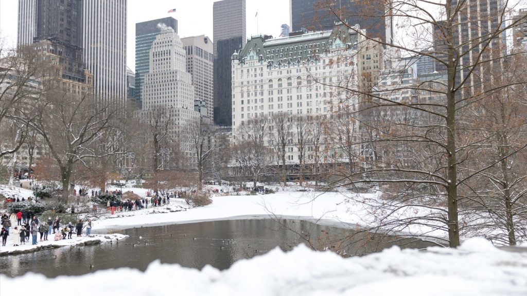 Nova York tem primeiro Natal branco em 15 anos