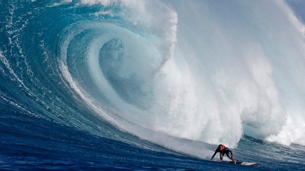 O que explica as ondas gigantes que se espalharam do Havaí ao Chile