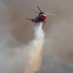 Por que bombeiros de Los Angeles usam água do mar em último recurso