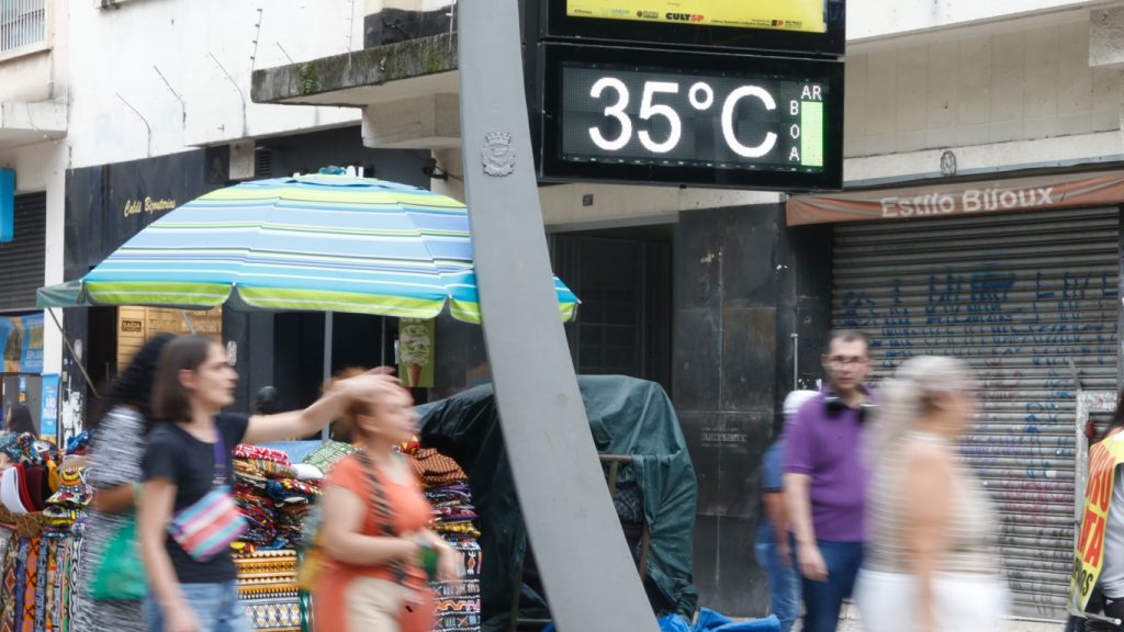 São Paulo terá dias com alagamentos e risco de falta de luz após calorão