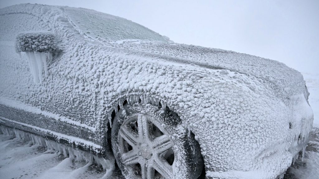 Reino Unido enfrenta o maior frio em 15 anos