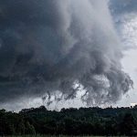 Fotógrafa registra nuvem gigante de tempestade no Rio Grande do Sul