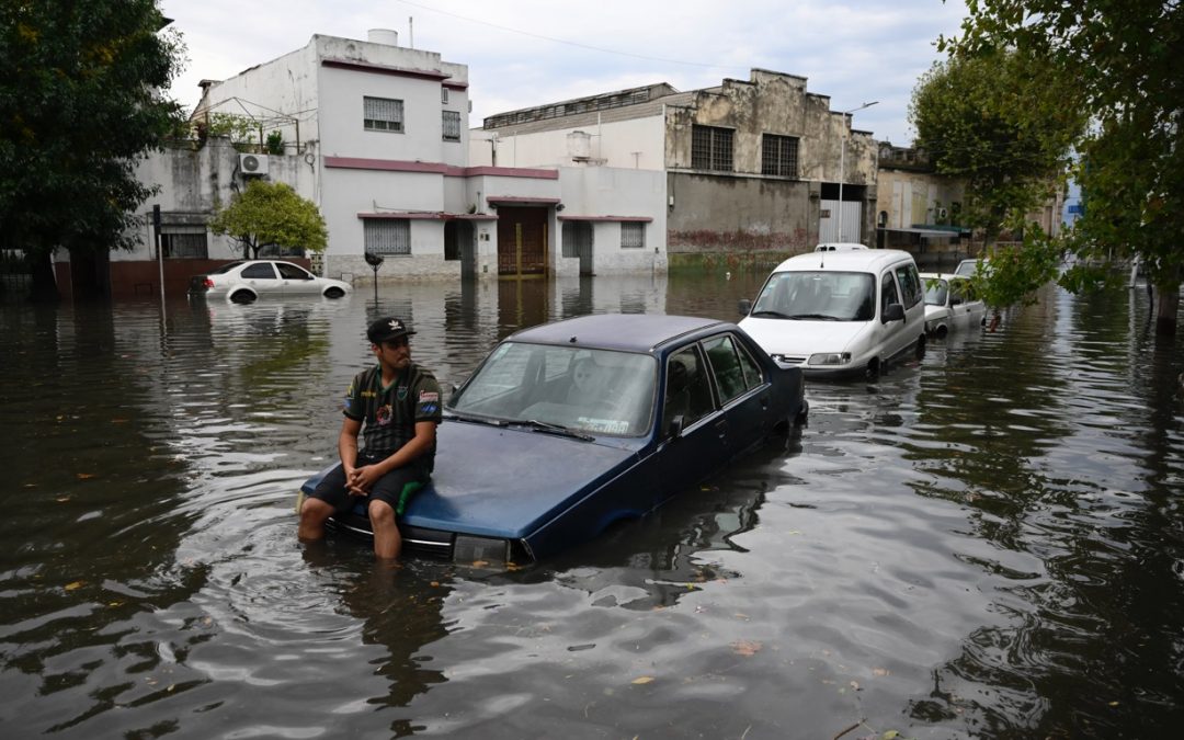 Bloqueio atmosférico do calor causará evento de chuva extrema no Prata Volumes excessivamente altos de chuva são projetados para o Centro da Argentina e parte do Uruguai nesta virada de mês