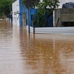 São Paulo segue sob alto risco de chuva intensa com inundações