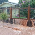 Chuva volta a causar alagamentos e temporais isolados vão prosseguir