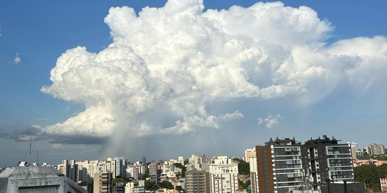 <span class="entry-title-primary">Chance de chuva muito isolada em algumas regiões nesta terça</span> <h2 class="entry-subtitle">Parte do Rio Grande do Sul pode ter chuva muito isolada durante esta terça que será de tempo firme na maioria das localidades </h2>