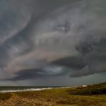 Carnaval termina com 40ºC no RS e vendaval de até 113 km/h no Uruguai