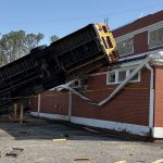 EUA registram 85 tornados em três dias; pior teve vento de 306 km/h