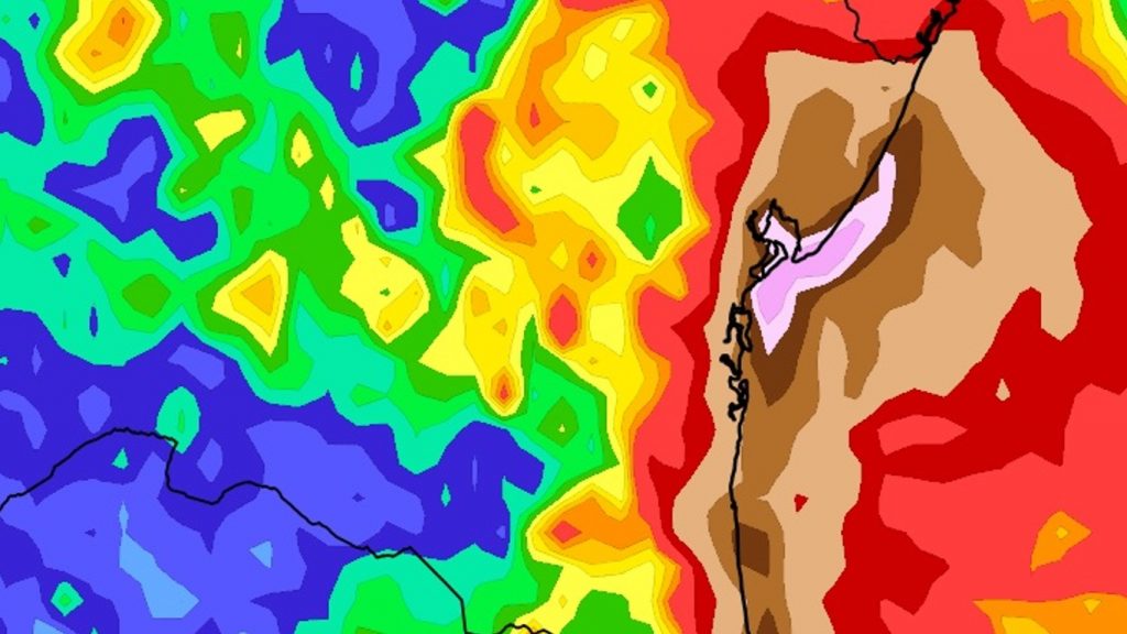 Grave perigo de chuva extrema com inundações e deslizamentos na Bahia