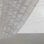 Vídeo mostra telhado sendo arrancado em vendaval em cidade gaúcha