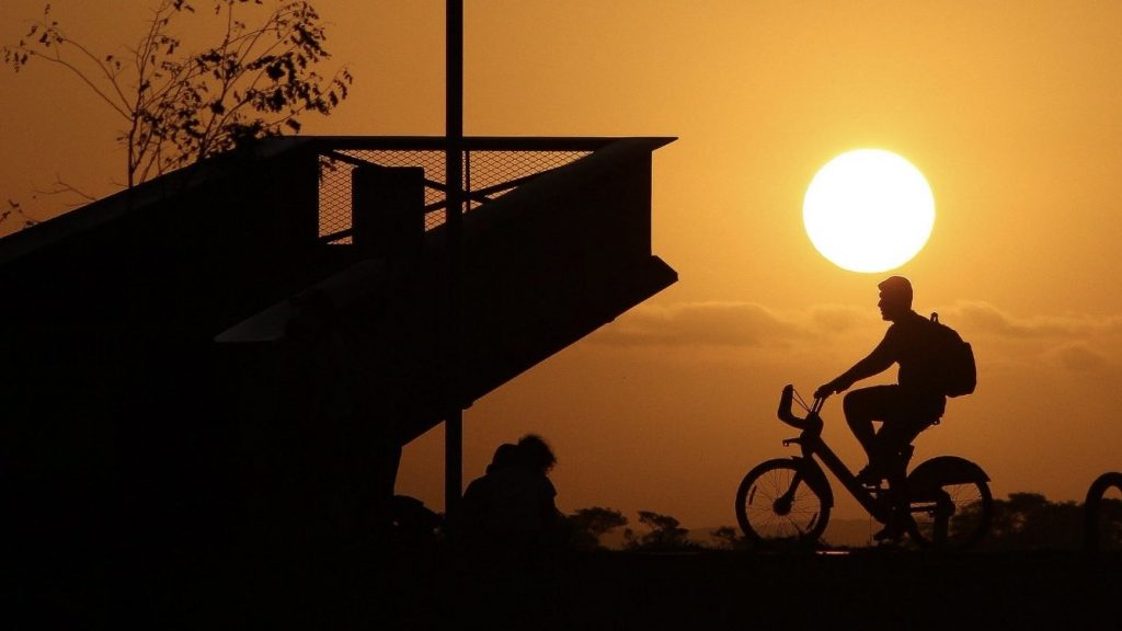 Calor supera 30ºC e seguirá com continuidade do veranico