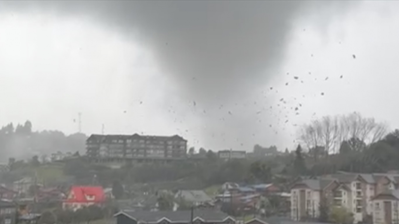 Tornado no Chile Imagem mostra tornado em Puerto Varas no Chile